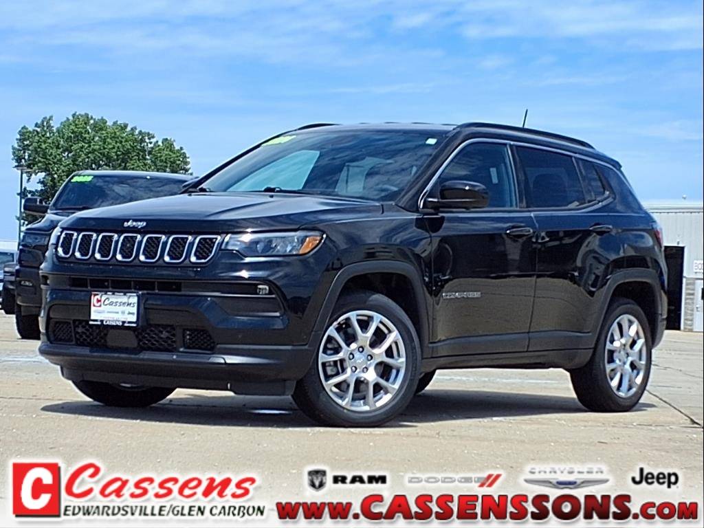 2024 Jeep Compass Latitude Lux — SUV — 10,272 mi — Glen Carbon, IL