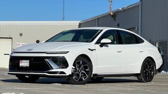 2024 Hyundai Sonata SEL — Sedan — 11,422 mi — Glen Carbon, IL