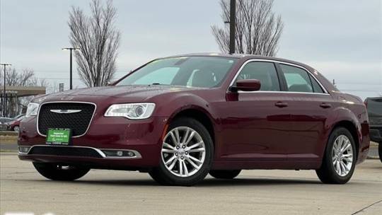 2017 Chrysler 300 Limited — Sedan — 75,374 mi — Glen Carbon, IL