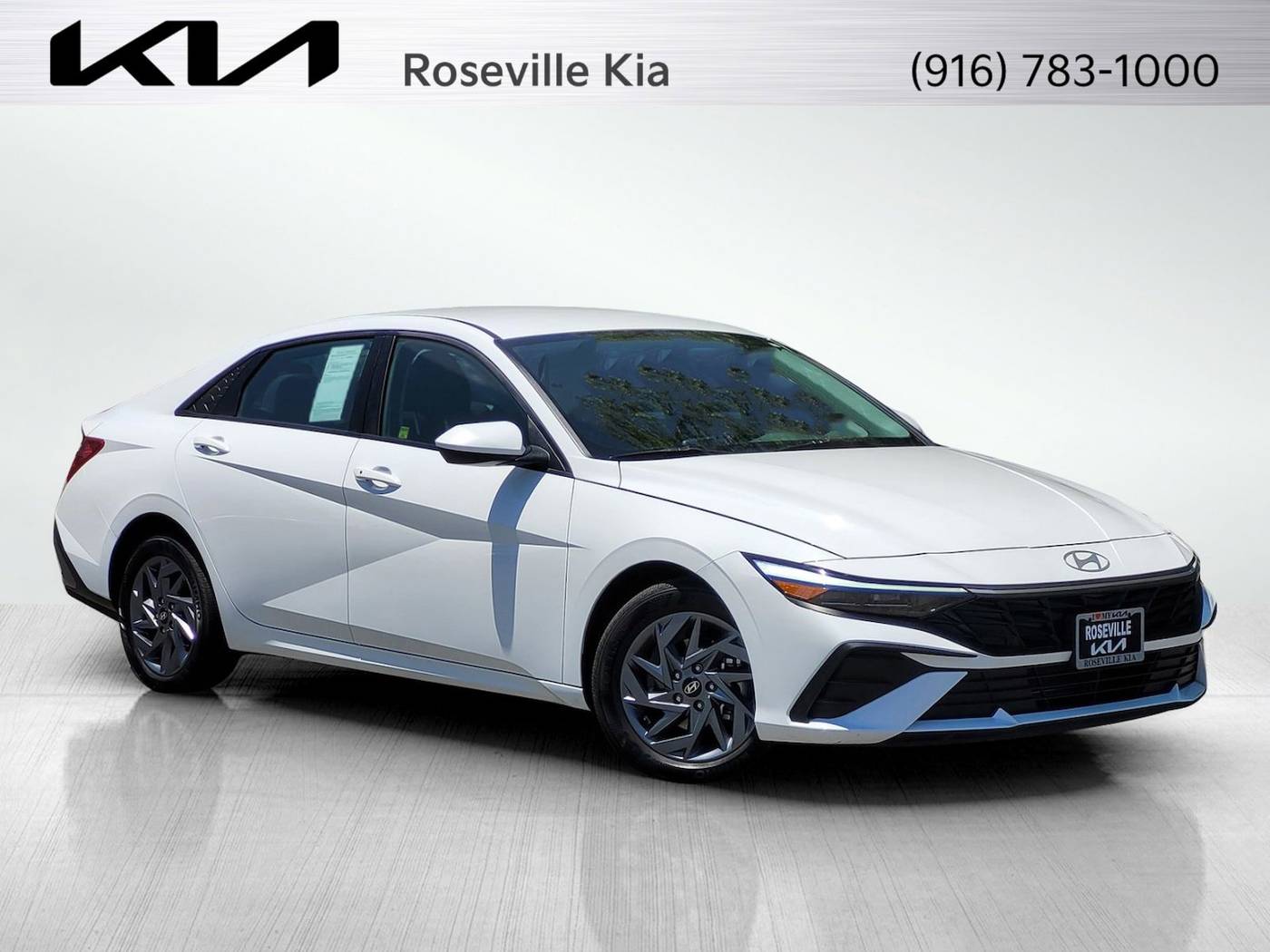 2024 Hyundai Elantra SEL — Sedan — 9,880 mi — Roseville, CA
