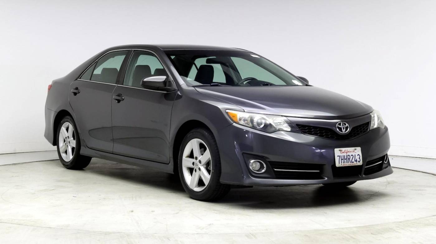 2014 Toyota Camry SE — Sedan — 107,616 mi — Oceanside, CA