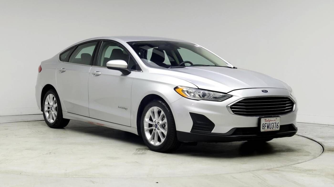 2019 Ford Fusion Hybrid SE — Sedan — 88,564 mi — Oceanside, CA