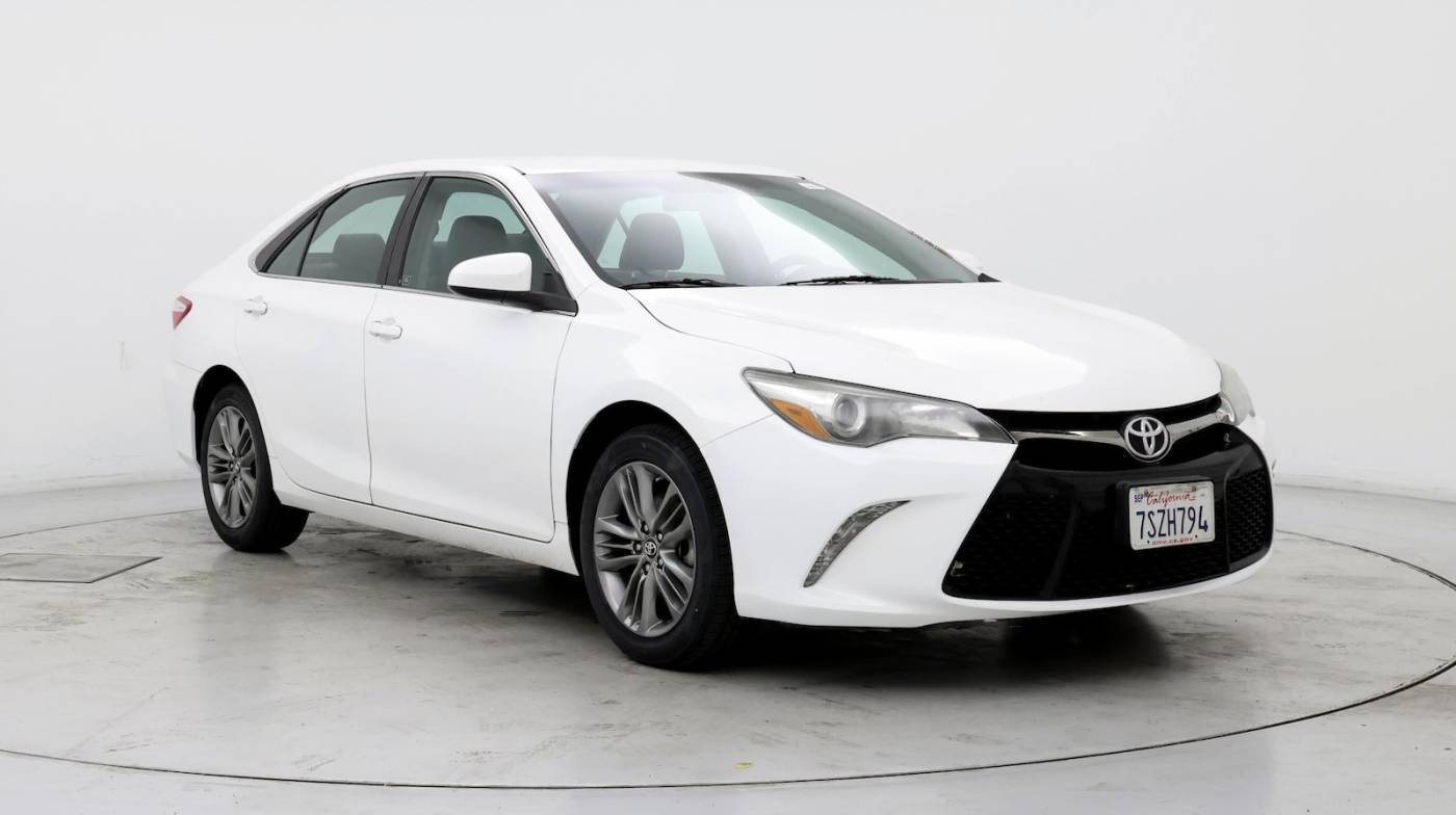 2017 Toyota Camry SE — Sedan — 97,584 mi — Oceanside, CA