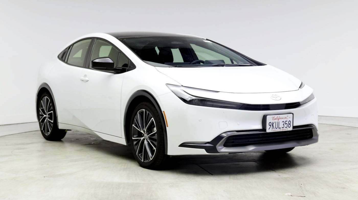 2024 Toyota Prius XLE — Hatchback — 27,878 mi — Oceanside, CA