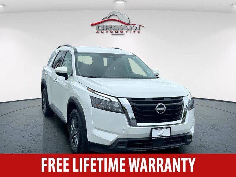 2024 Nissan Pathfinder SV — SUV — 28,985 mi — Wood River, IL