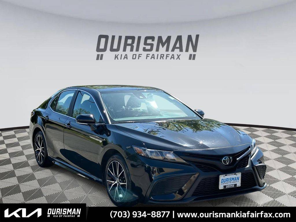 2024 Toyota Camry SE — Sedan — 38,177 mi — Fairfax, VA