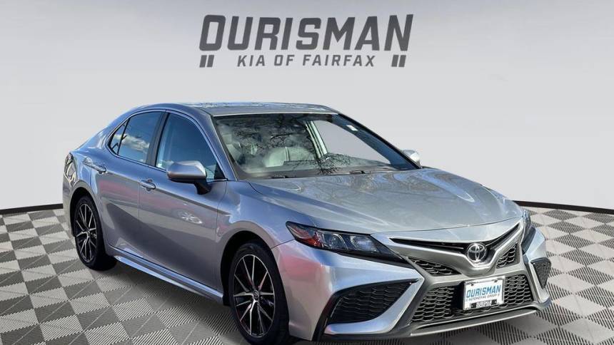 2021 Toyota Camry SE — Sedan — 68,887 mi — Fairfax, VA