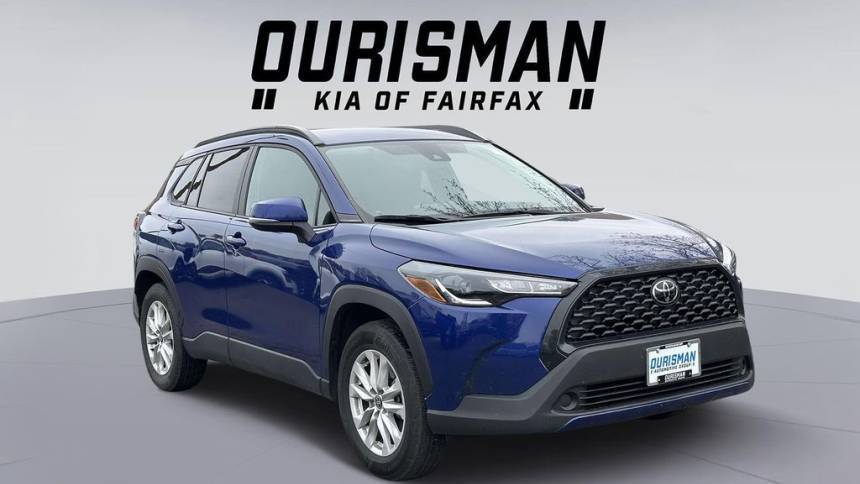 2022 Toyota Corolla Cross LE — SUV — 47,572 mi — Fairfax, VA
