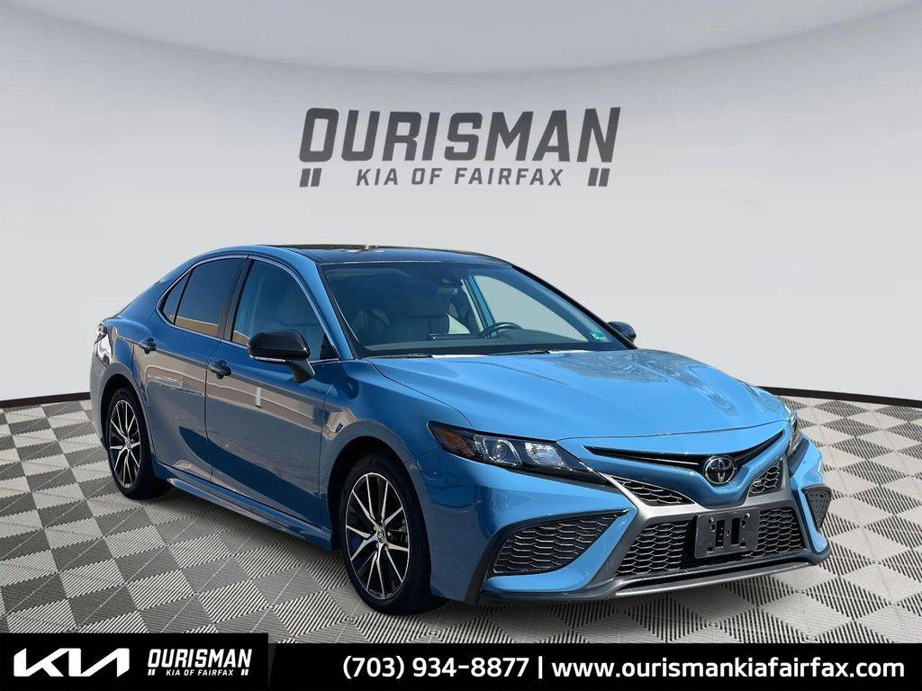 2023 Toyota Camry SE — Sedan — 33,338 mi — Fairfax, VA