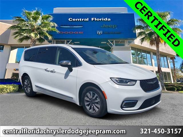2023 Chrysler Pacifica Hybrid Limited — Minivan — 60,565 mi — Orlando, FL