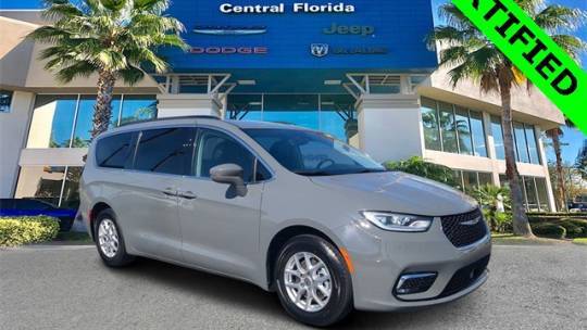 2022 Chrysler Pacifica Touring L — Minivan — 60,198 mi — Orlando, FL