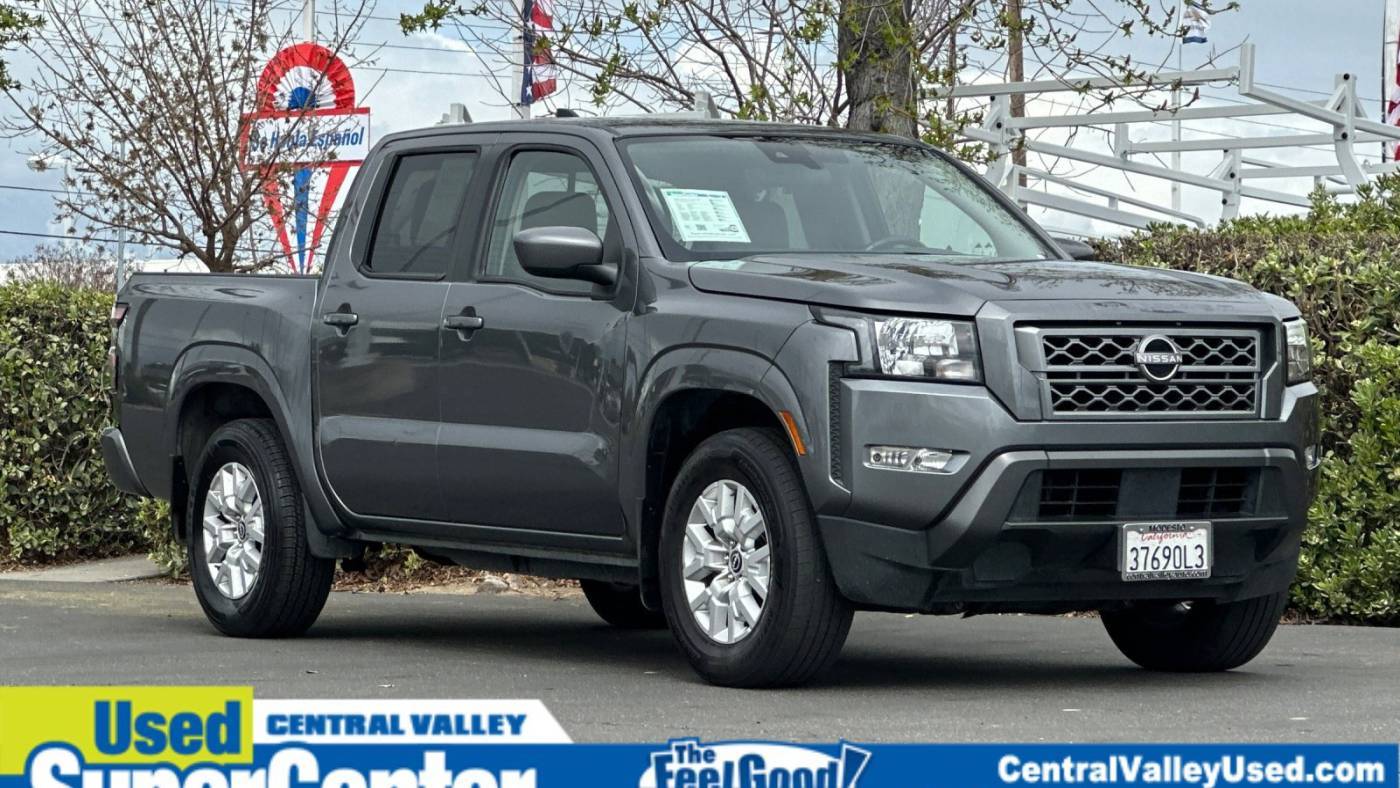 2022 Nissan Frontier SV