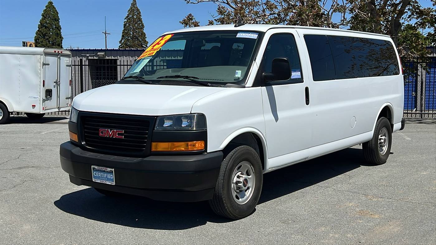 2023 GMC Savana Passenger LS — Passenger Van — 33,651 mi — Reno, NV