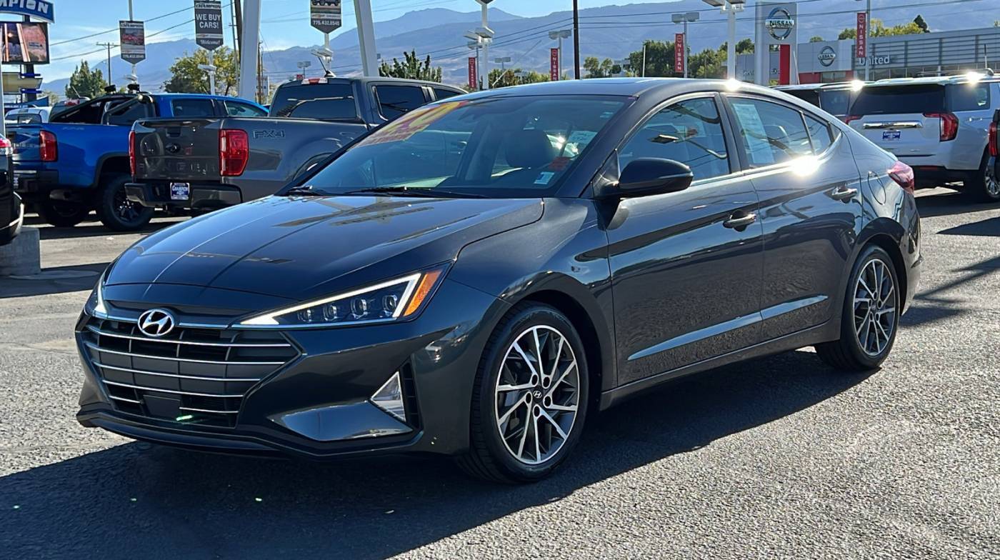 2020 Hyundai Elantra Limited — Sedan — 41,216 mi — Reno, NV