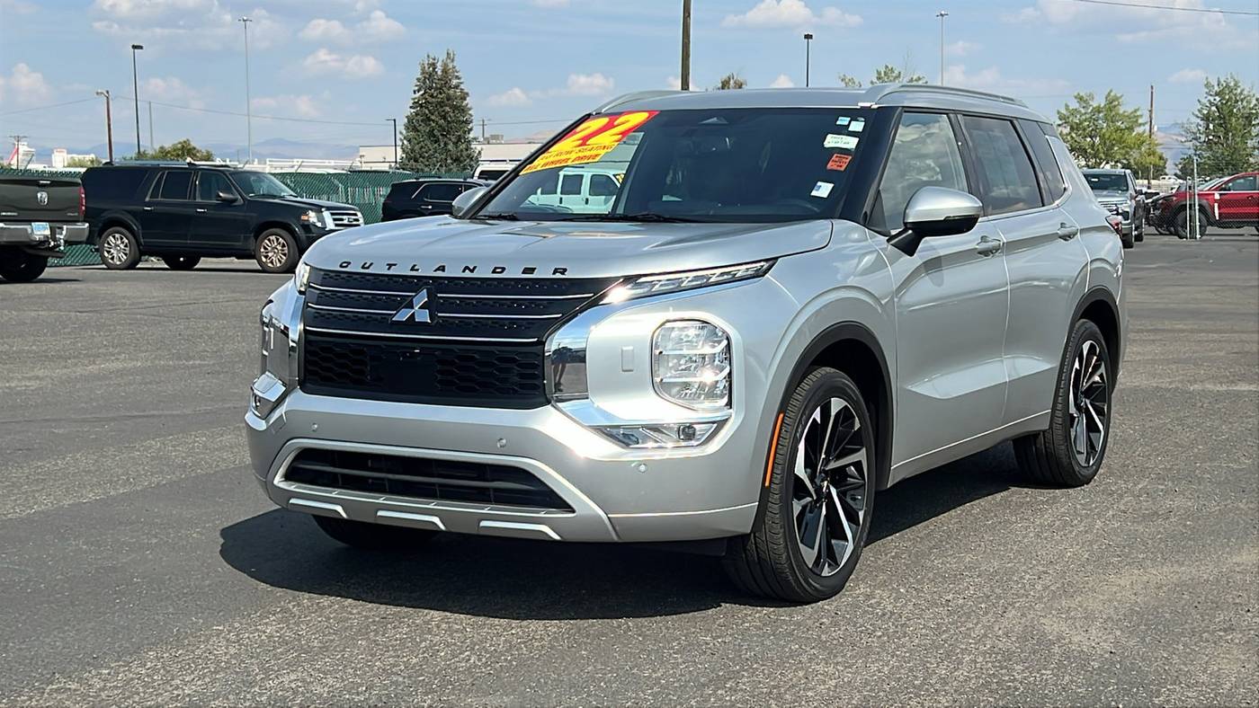 2022 Mitsubishi Outlander SEL — SUV — 36,475 mi — Reno, NV