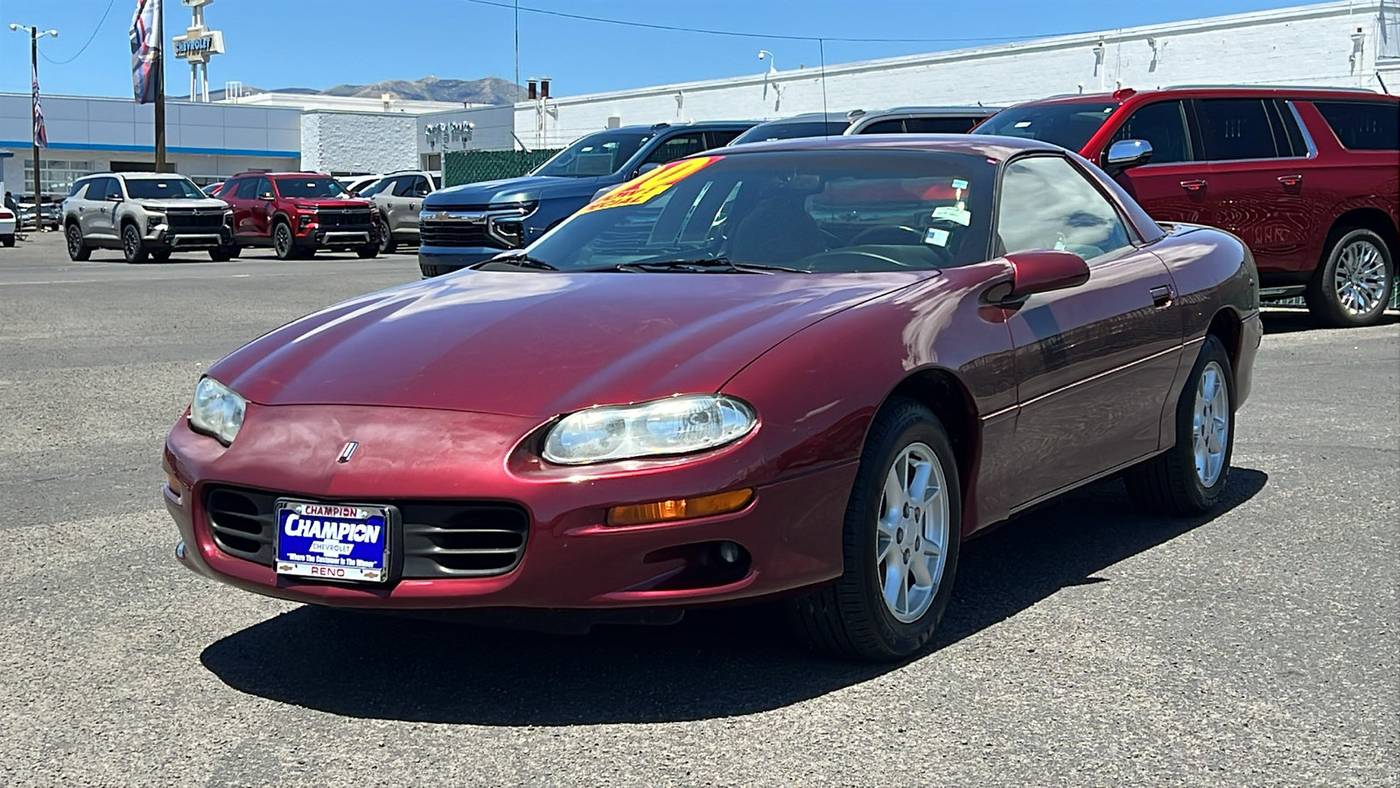 2000 Chevrolet Camaro Base