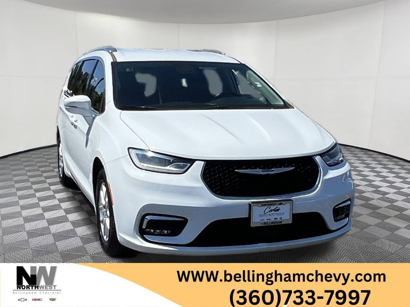 2021 Chrysler Pacifica Touring L — Minivan — 43,462 mi — Bellingham, WA