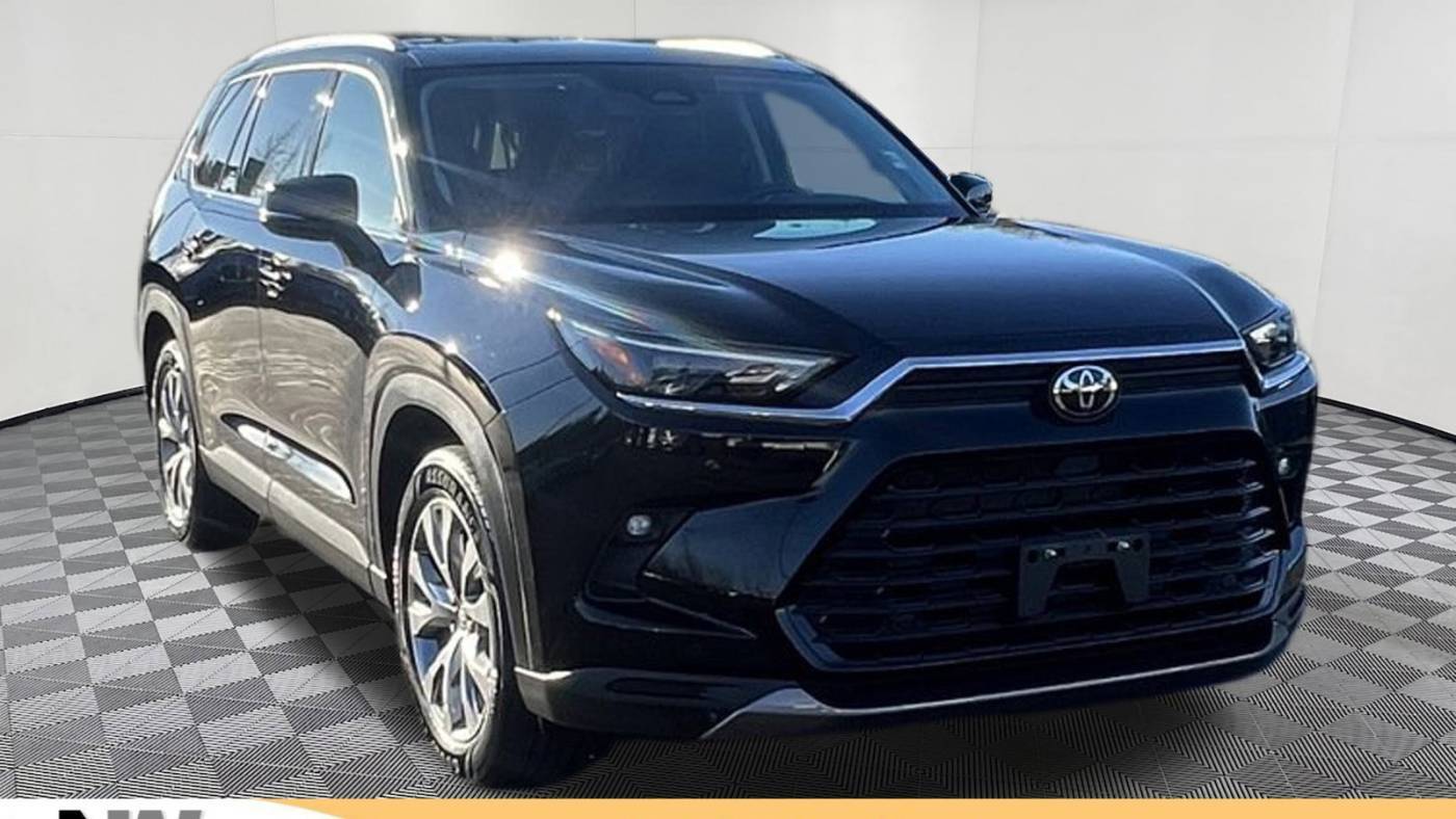 2024 Toyota Grand Highlander Limited — SUV — 34,678 mi — Bellingham, WA