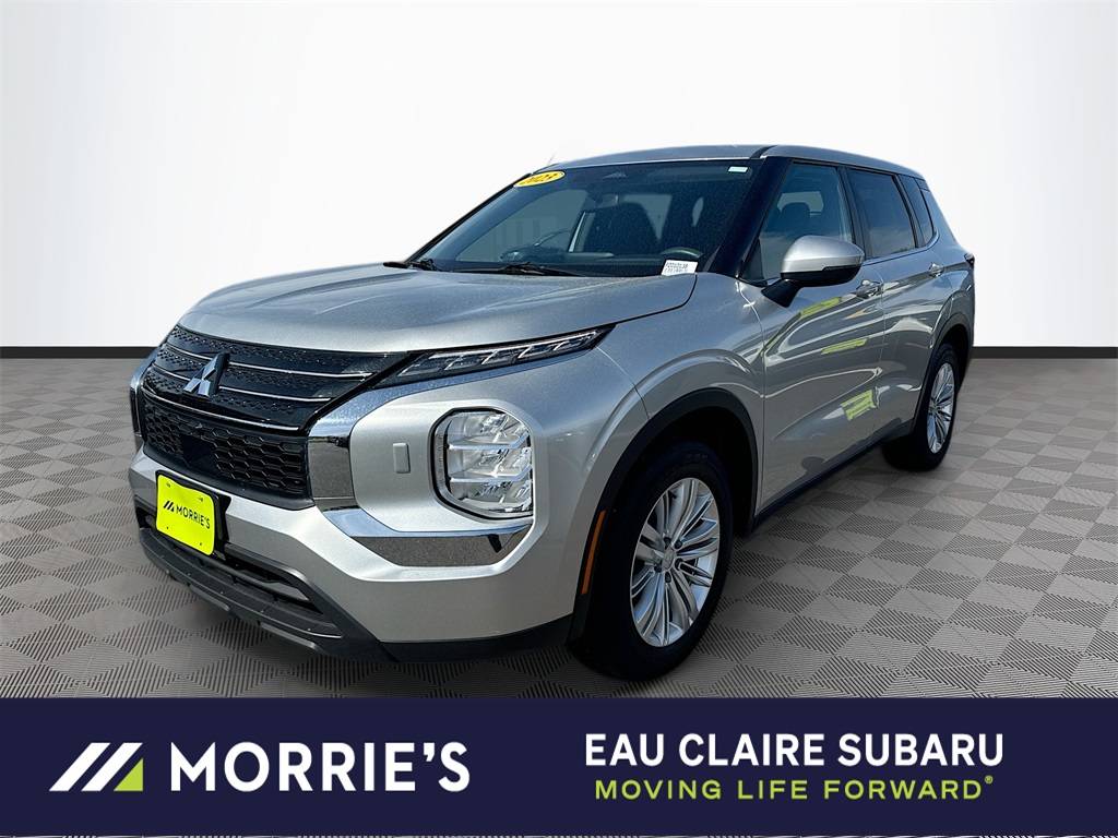 2023 Mitsubishi Outlander ES — SUV — 21,884 mi — Eau Claire, WI