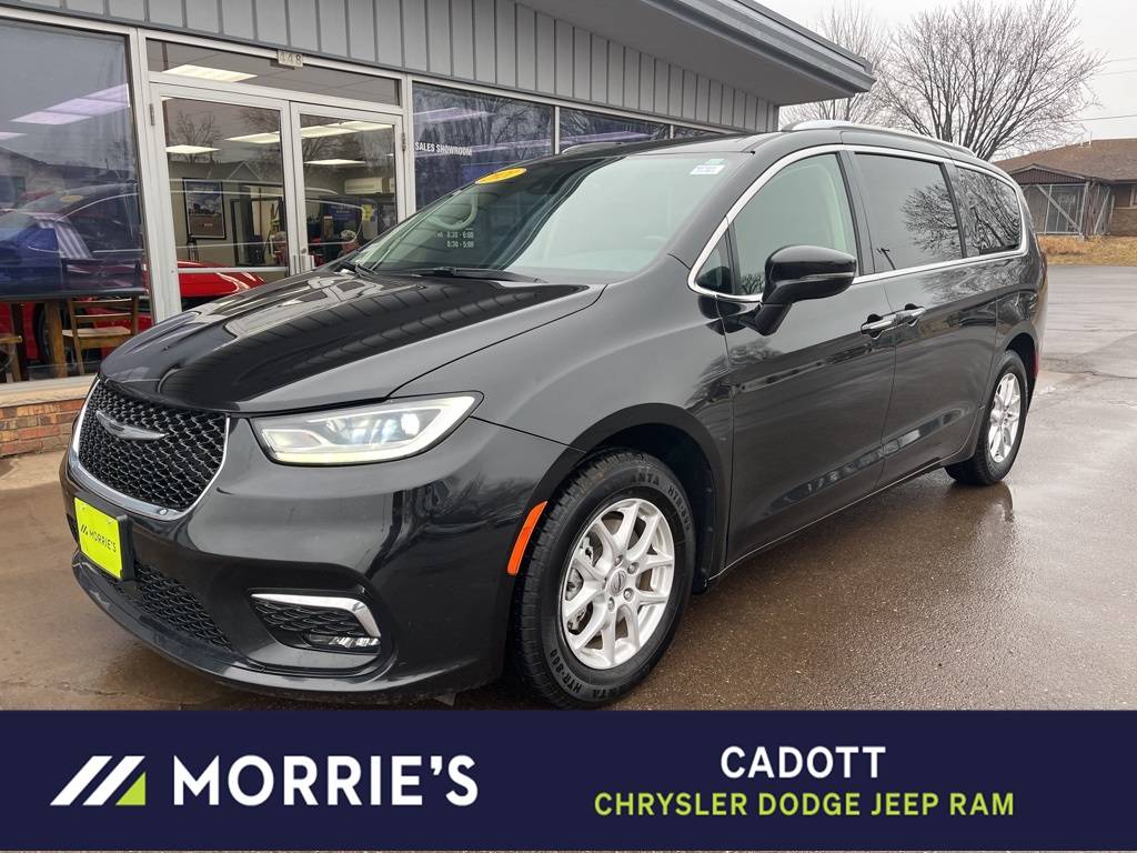2021 Chrysler Pacifica Touring L — Minivan — 74,982 mi — Cadott, WI