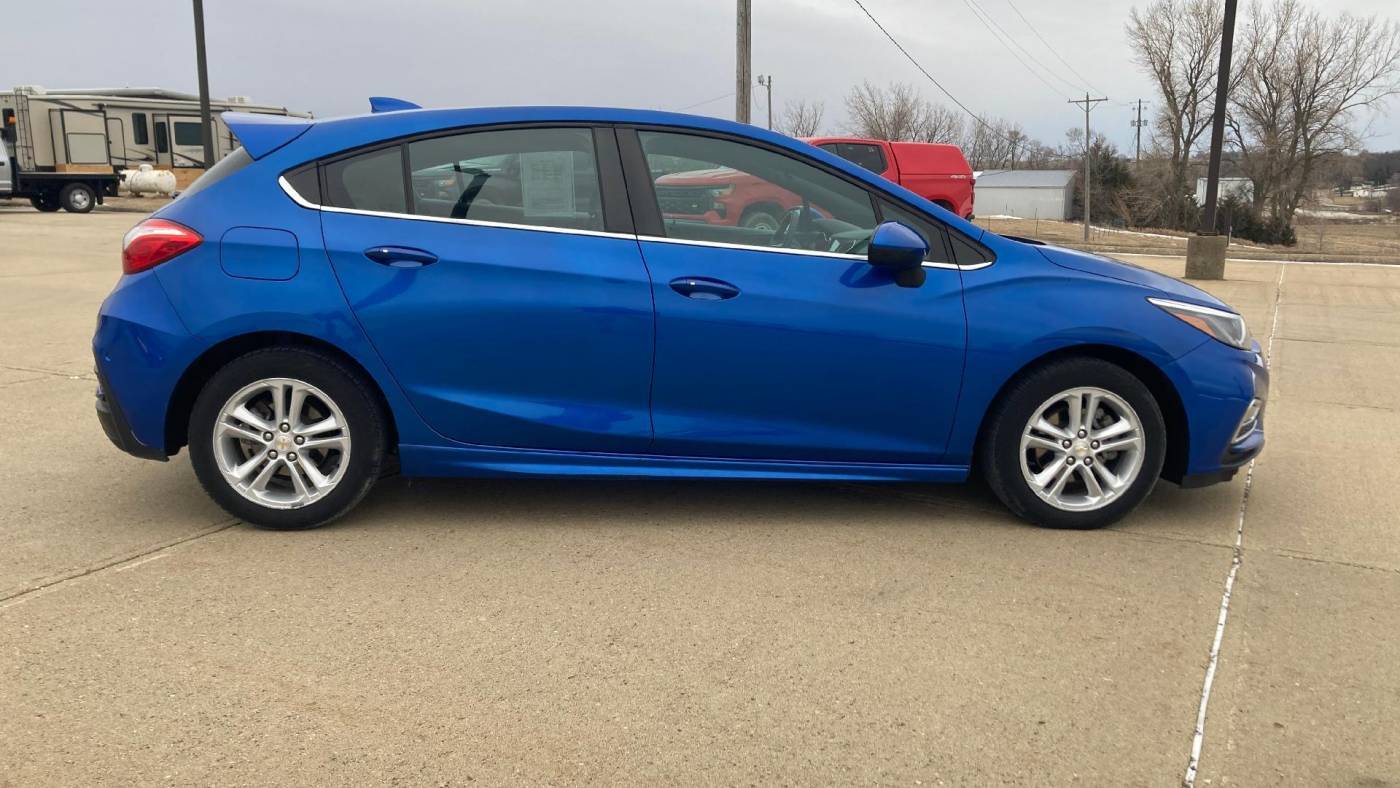 2017 Chevrolet Cruze LT — Hatchback — 44,017 mi — Audubon, IA