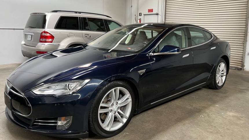 2013 Tesla Model S Standard — Hatchback — 95,000 mi — Anaheim, CA