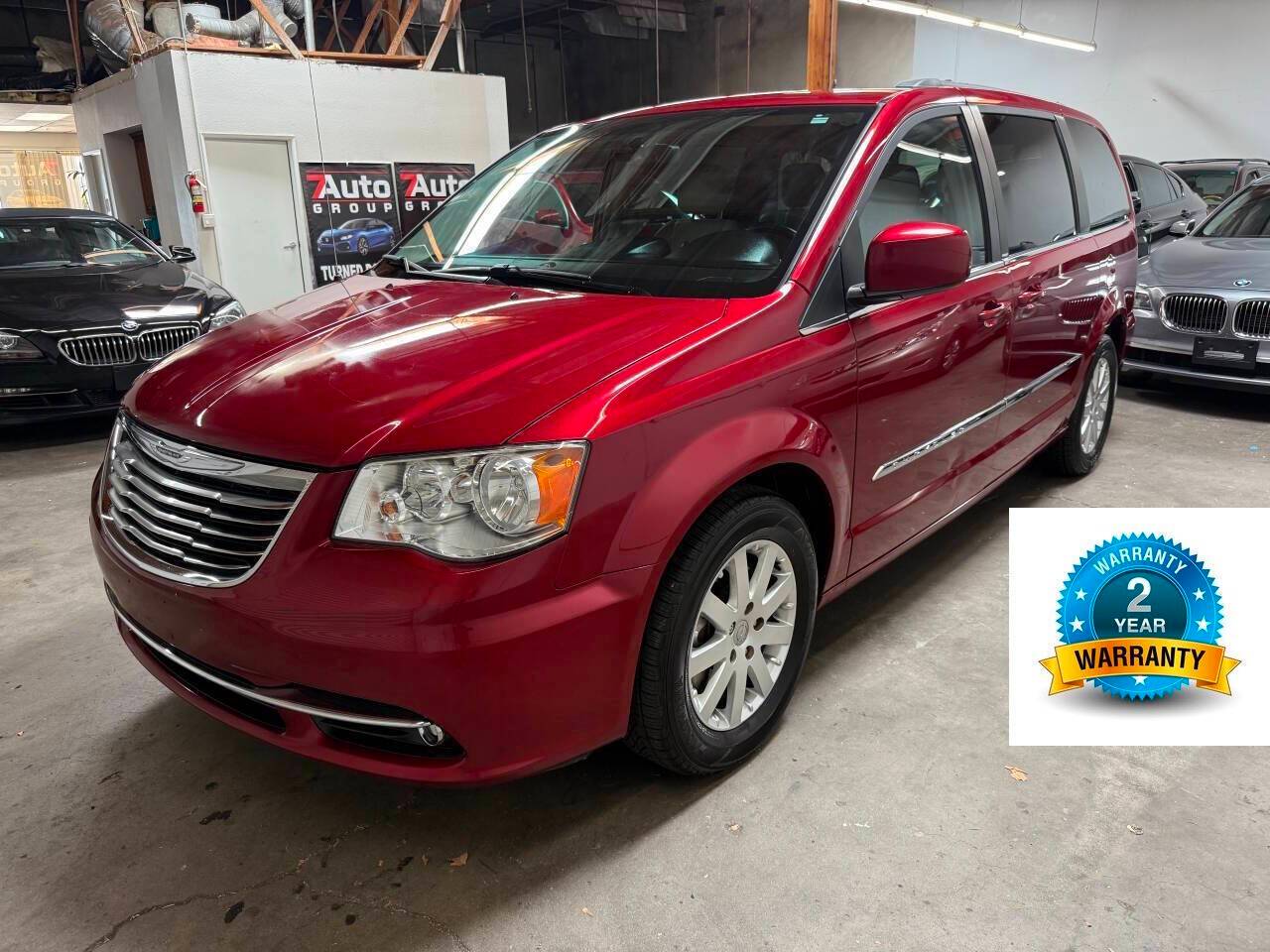 2013 Chrysler Town & Country Touring — Minivan — 68,000 mi — Anaheim, CA