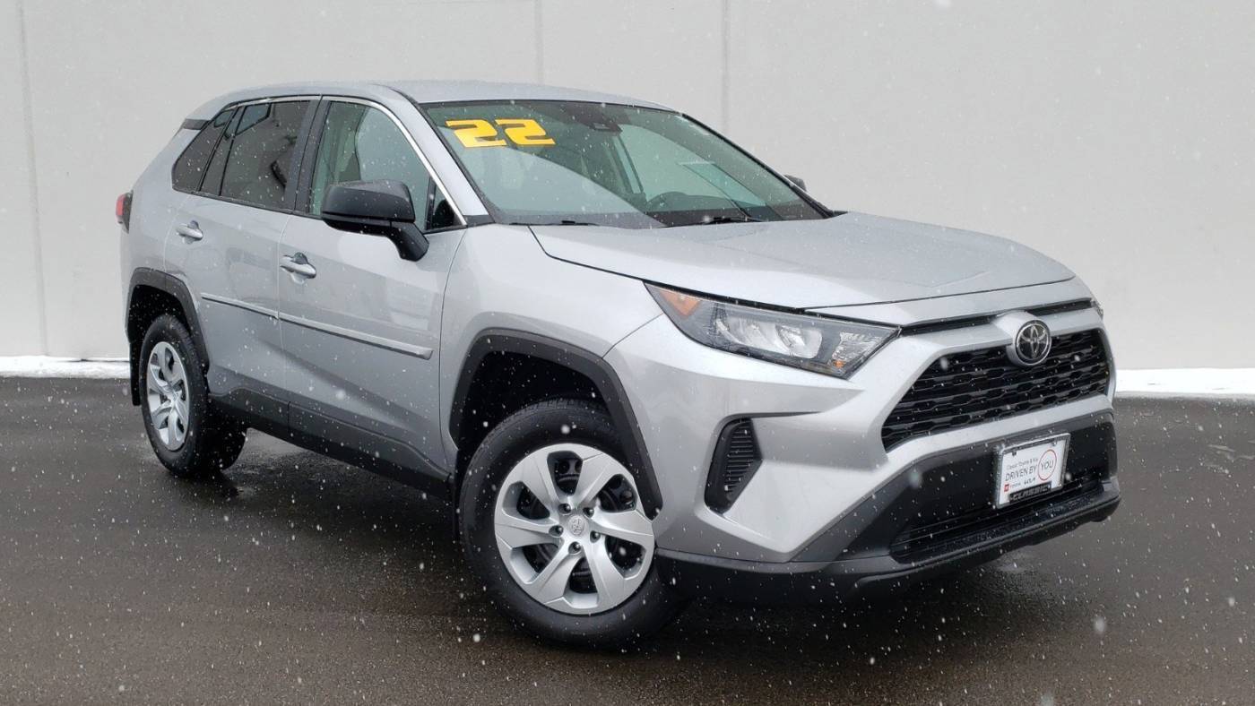 2022 Toyota RAV4 LE — SUV — 22,298 mi — Waukegan, IL