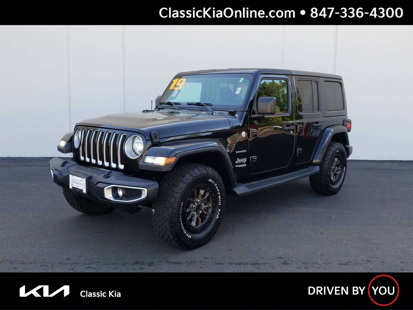 2019 Jeep Wrangler Sahara — SUV — 77,303 mi — Waukegan, IL