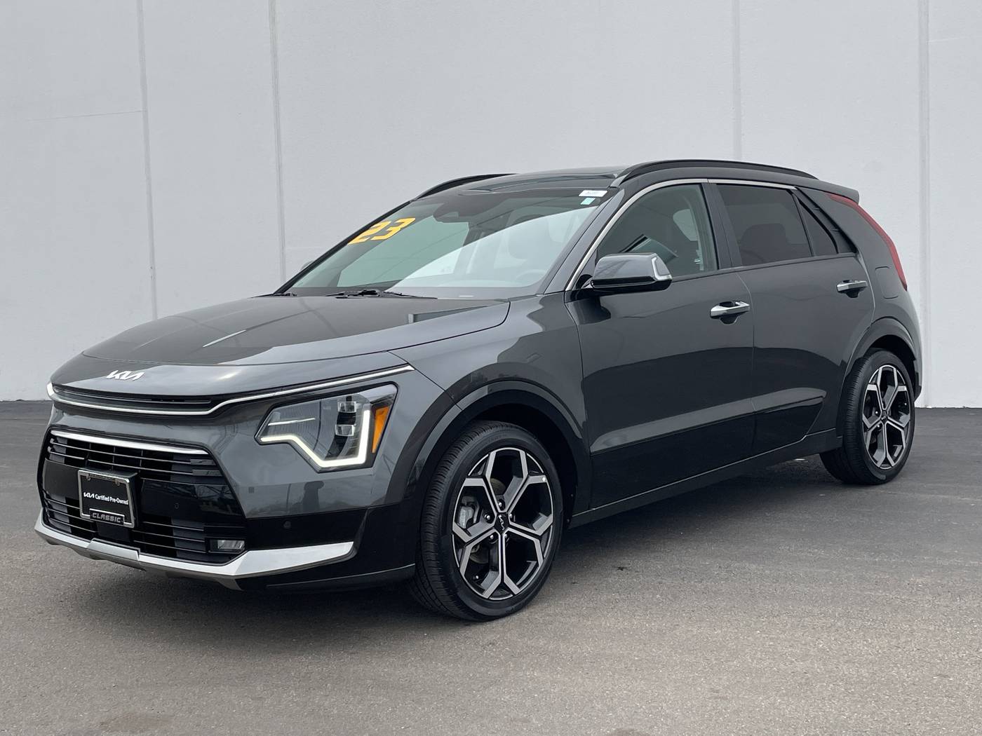 2023 Kia Niro Hybrid SX Touring — SUV — 43,323 mi — Waukegan, IL