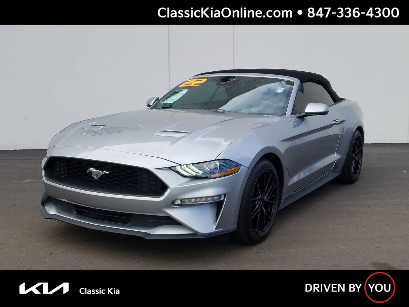 2021 Ford Mustang EcoBoost Premium — Convertible — 15,624 mi — Waukegan, IL