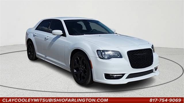 2022 Chrysler 300 Touring L — Sedan — 61,377 mi — Arlington, TX
