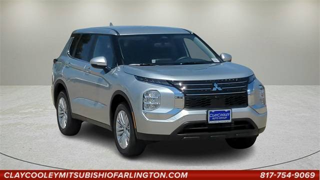 2024 Mitsubishi Outlander ES — SUV — 13,078 mi — Arlington, TX