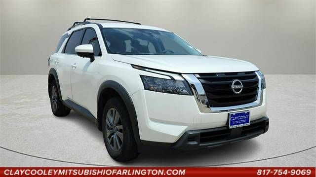 2023 Nissan Pathfinder SV — SUV — 30,641 mi — Arlington, TX