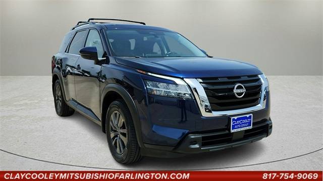 2022 Nissan Pathfinder SV — SUV — 27,323 mi — Arlington, TX