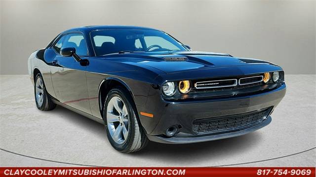 2022 Dodge Challenger SXT — Coupe — 50,926 mi — Arlington, TX