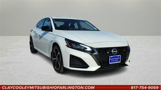 2023 Nissan Altima SR — Sedan — 45,636 mi — Arlington, TX