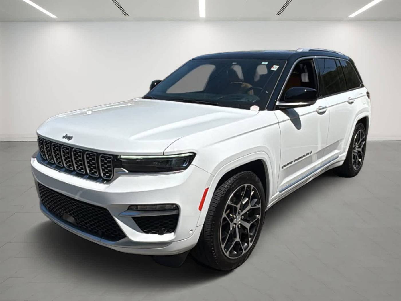 2022 Jeep Grand Cherokee Summit Reserve — SUV — 28,363 mi — Hudson, MA