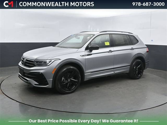 2023 Volkswagen Tiguan SE R-Line Black — SUV — 42,090 mi — Lawrence, MA