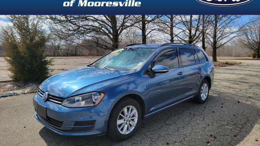 2017 Volkswagen Golf SportWagen S