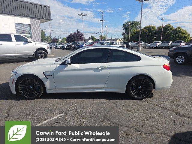 2015 BMW M4 Standard