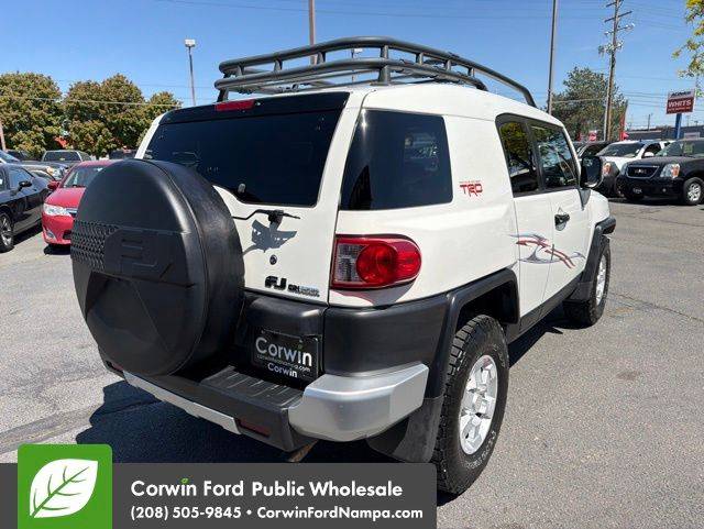 2010 Toyota FJ Cruiser Base
