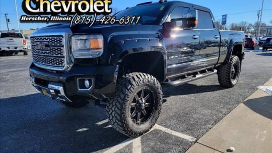 2019 GMC Sierra 2500HD Denali — Pickup Truck — 71,064 mi — Herscher, IL
