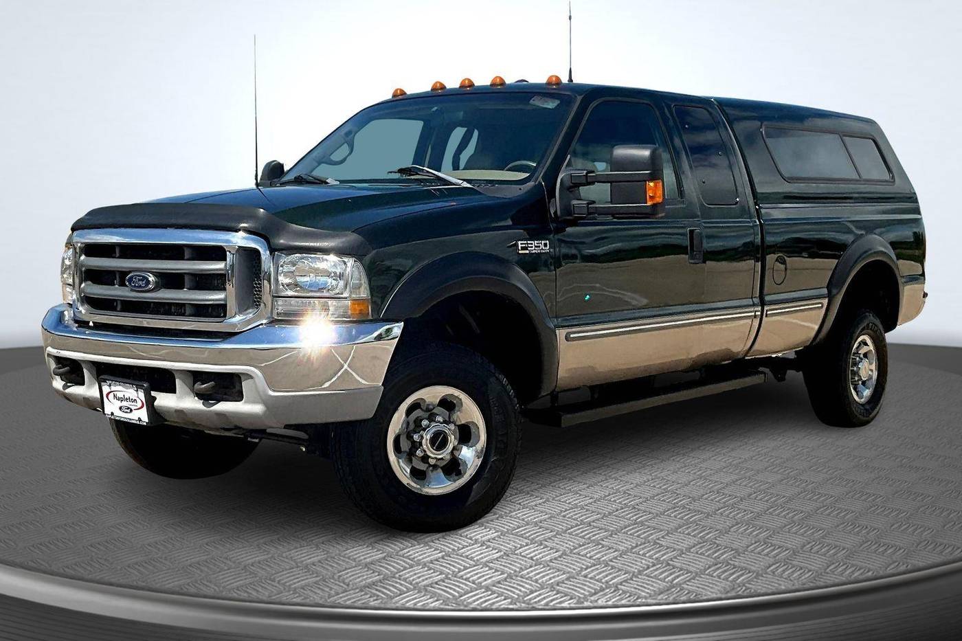 1999 Ford Super Duty F-350 XLT — Pickup Truck — 108,495 mi — Columbus, WI
