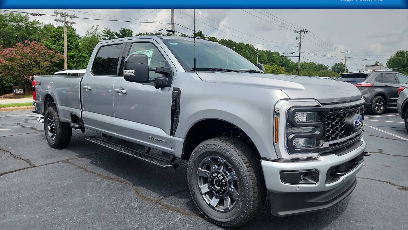 2024 Ford Super Duty F-250 LARIAT — Pickup Truck — 33,218 mi — High Point, NC