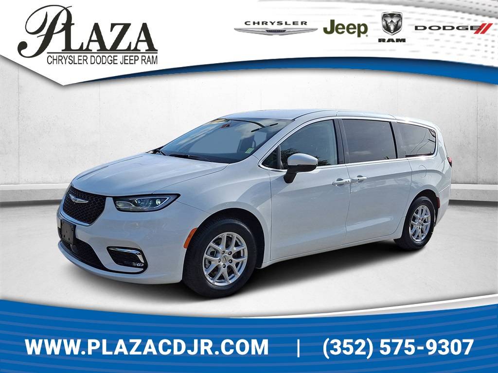 2023 Chrysler Pacifica Touring L — Minivan — 65,387 mi — Inverness, FL