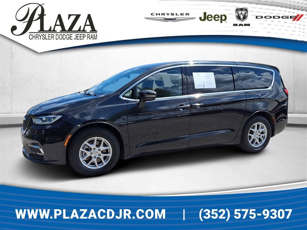 2023 Chrysler Pacifica Touring L — Minivan — 63,758 mi — Inverness, FL