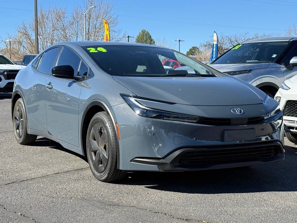 2024 Toyota Prius LE — Hatchback — 13,731 mi — Albuquerque, NM