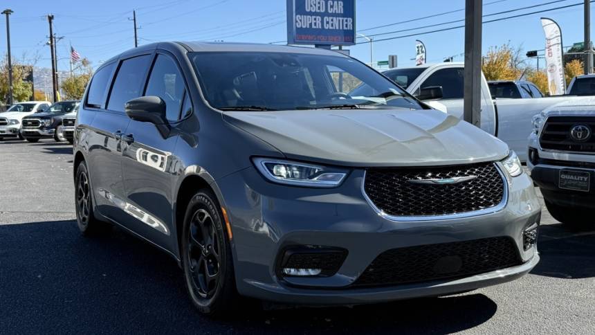 2022 Chrysler Pacifica Hybrid Limited — Minivan — 54,430 mi — Albuquerque, NM
