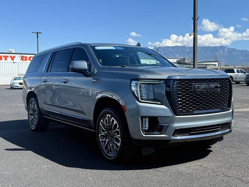 2023 GMC Yukon Denali Ultimate — SUV — 45,125 mi — Albuquerque, NM